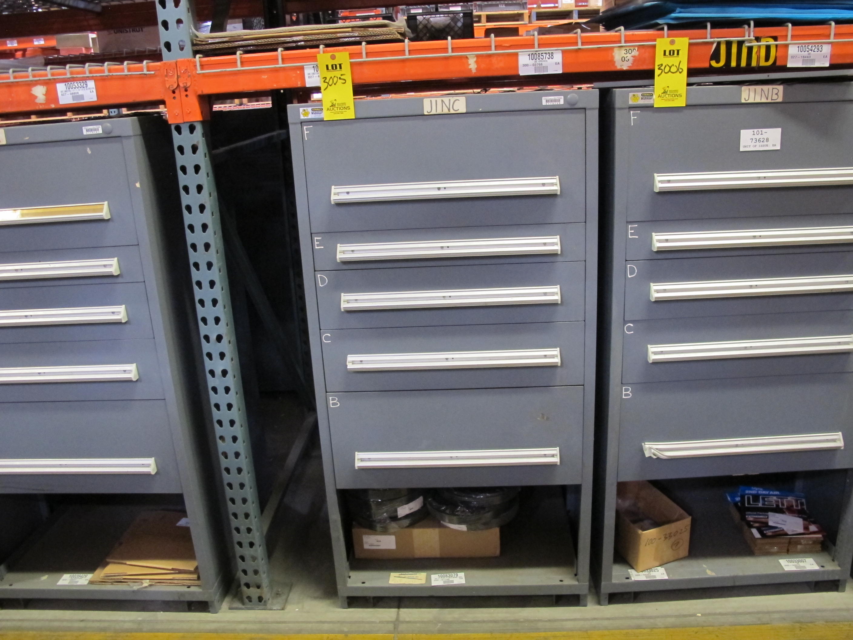 STANLEY VIDMAR HEAVY DUTY 5-DRAWER PARTS CABINET W/ CONTENTS (W-50) LOADING & HANDLING FEE $25-